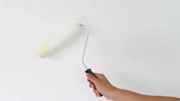 How to Make Satin Paint Glossy | 6 Safe Ways