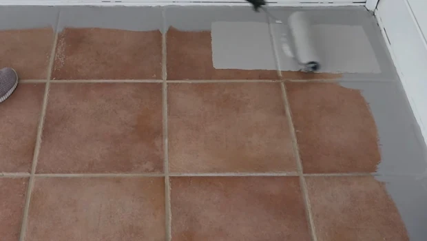 Can you Paint Travertine Tile in the Shower