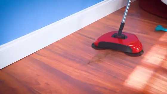 Can you use a regular household vacuum cleaner on hardwood floors